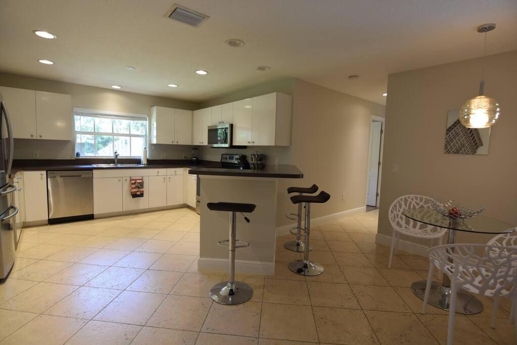 Bernice 3Bd2Bth With Heated Pool Near Siesta Key! Sarasota Ngoại thất bức ảnh